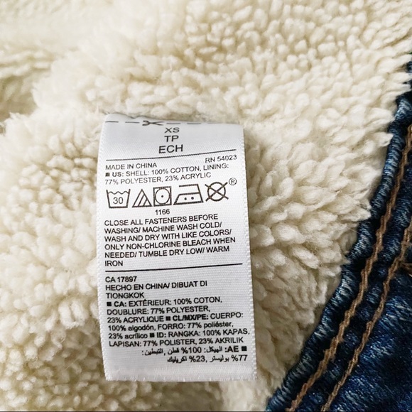 Faux Shearling Lined Jean Jacket - Picture 7 of 8